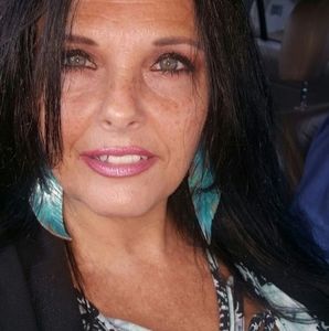 Meet your Posher, Teresa